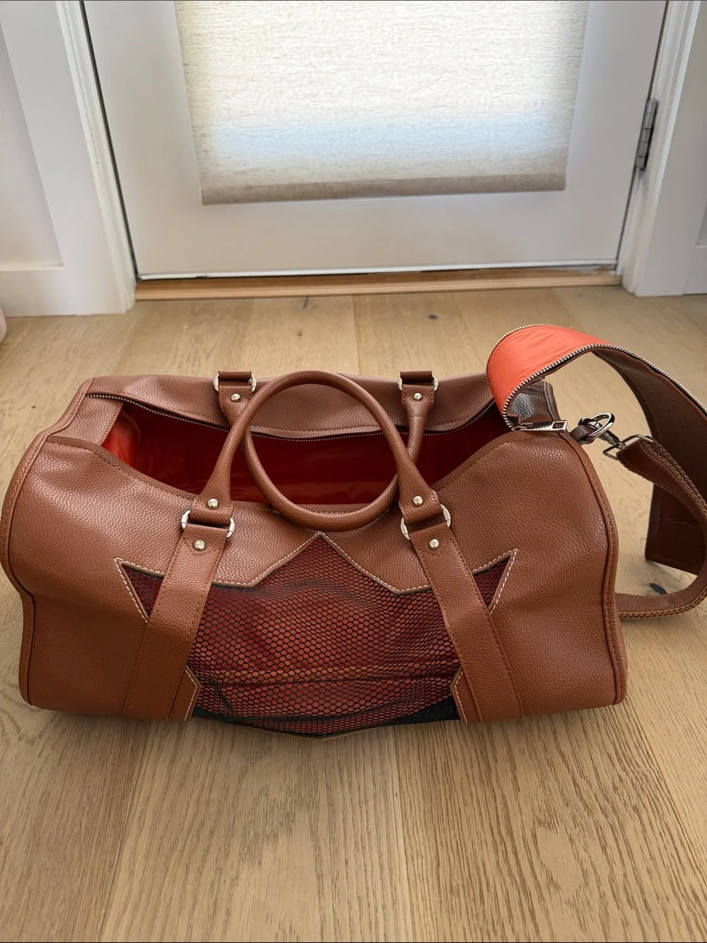 Tan Leather-Look Small Pet Carrier with Mesh Ventilation 11x18 inches